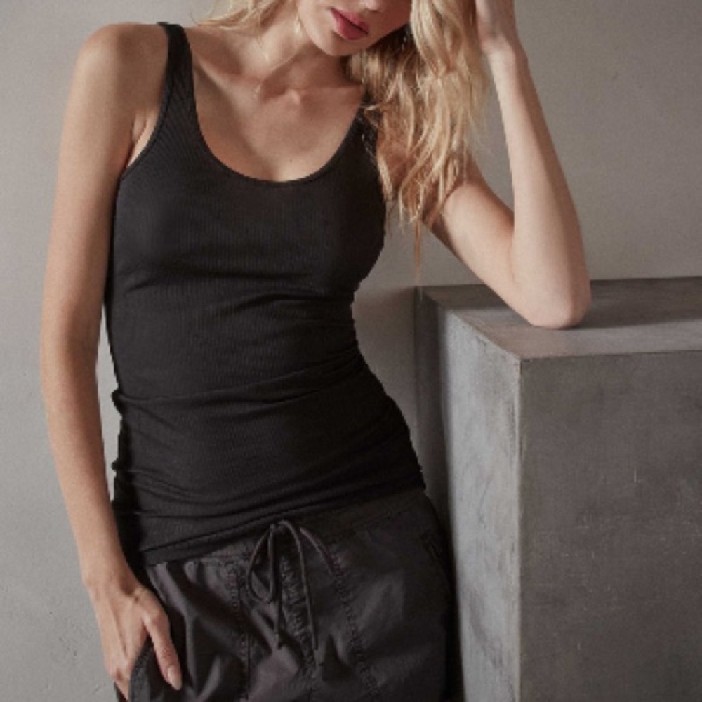 James Perse Classic Black Ribbed Daily Tank